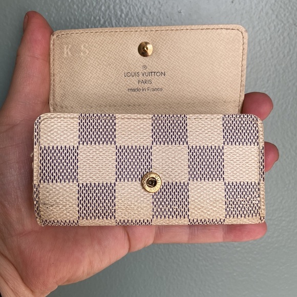 Louis Vuitton Damier Azur Key Holder - Picture 6 of 14
